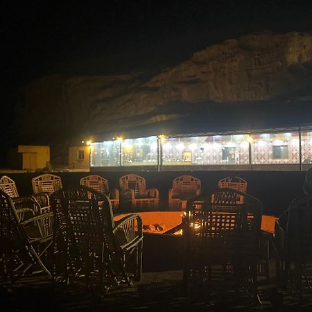 Rum Luxury Camp Wadi Rum Eksteriør bilde