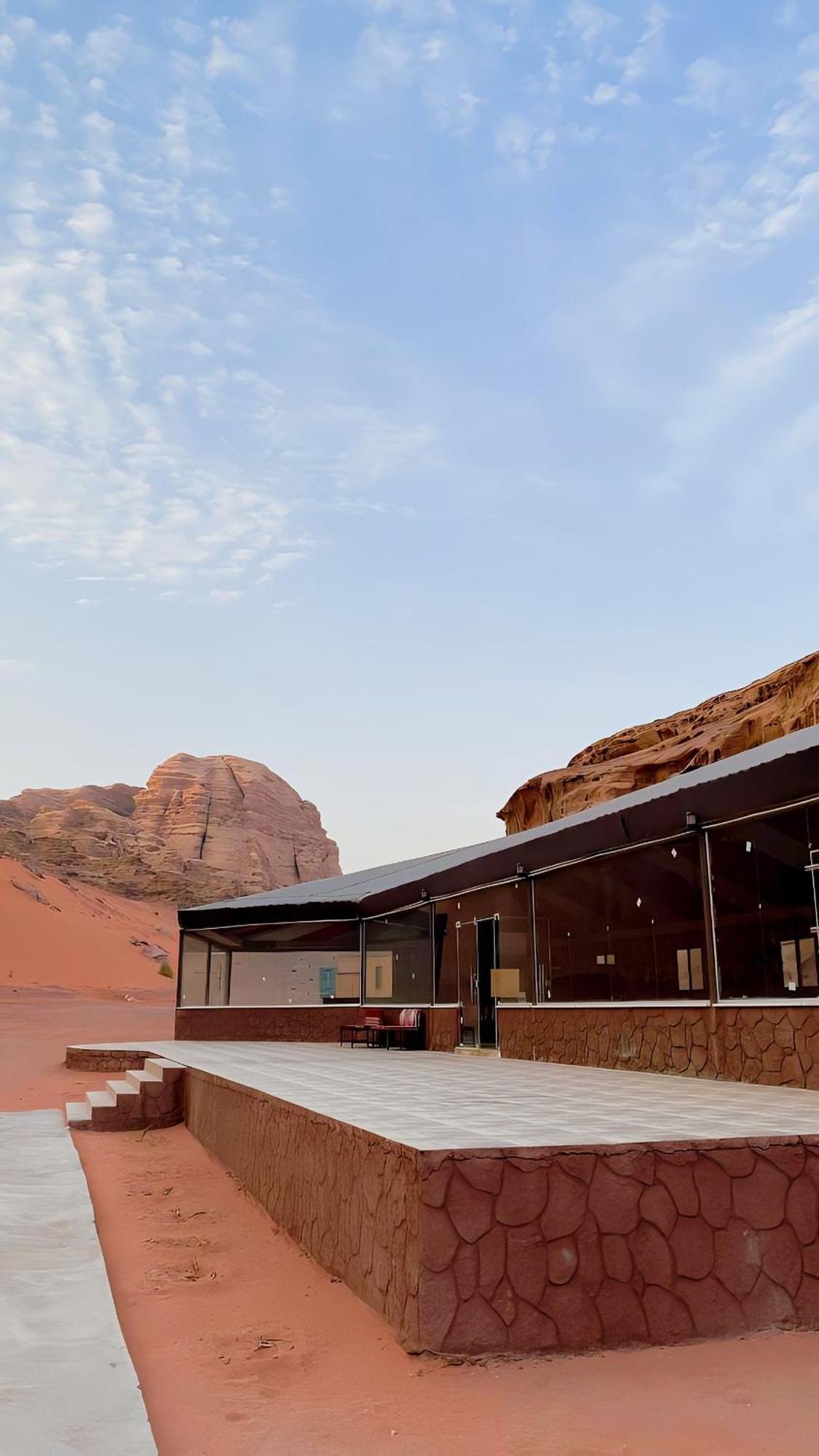 Rum Luxury Camp Wadi Rum Eksteriør bilde