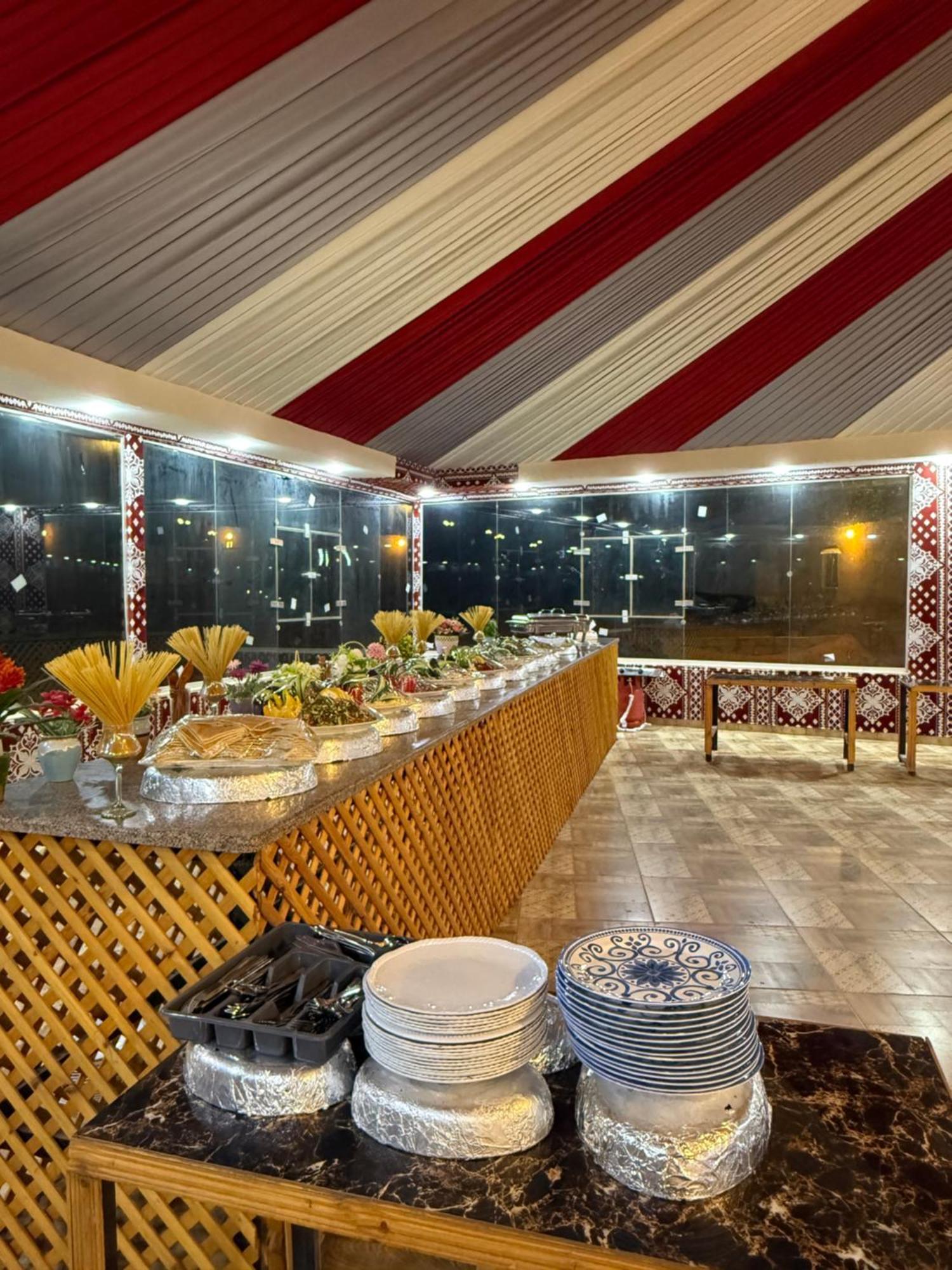 Rum Luxury Camp Wadi Rum Eksteriør bilde