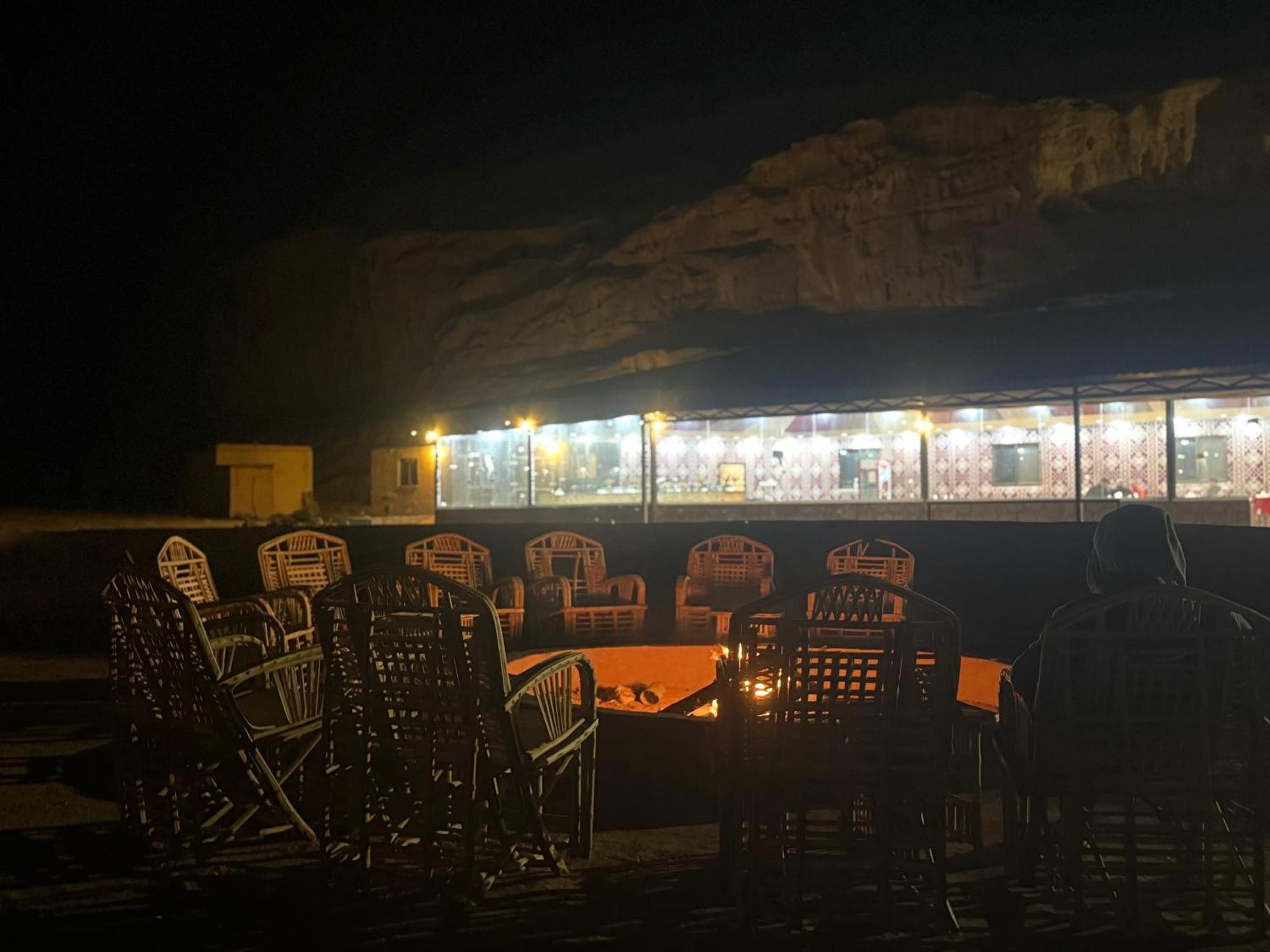 Rum Luxury Camp Wadi Rum Eksteriør bilde